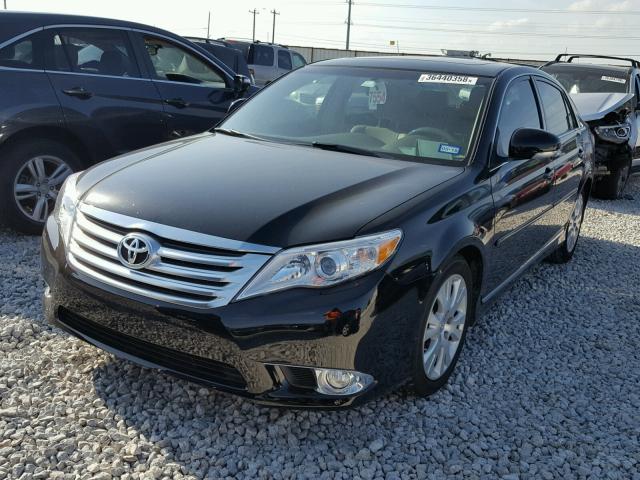 4T1BK3DB2BU418065 - 2011 TOYOTA AVALON BAS Schwarz Foto 2