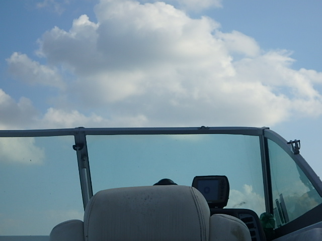 FGBD04581293 - 1993 CHRI OTHER WHITE photo 8