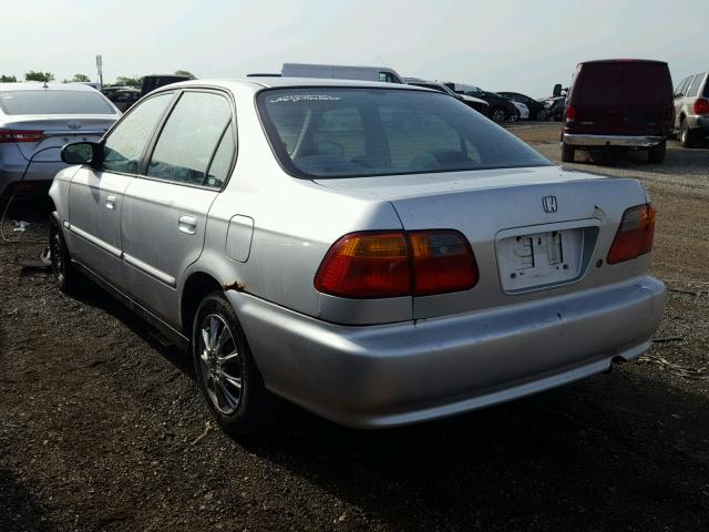 2HGEJ6615YH559249 - 2000 HONDA CIVIC BASE SILVER photo 3