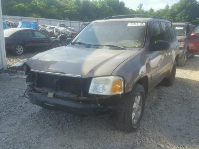 1GKDT13S432214157 - 2003 GMC ENVOY GOLD photo 2