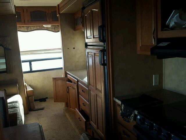 4YDF329208M730364 - 2008 KEYSTONE MONTANA WHITE photo 8