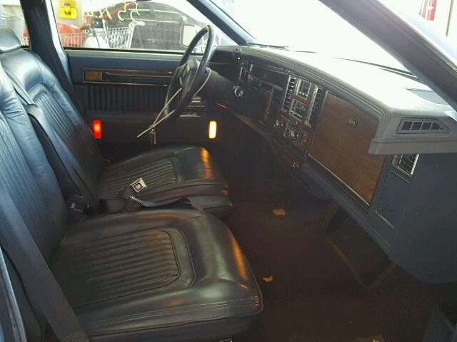 1G6AS6983DE826380 - 1983 CADILLAC SEVILLE BLUE photo 5