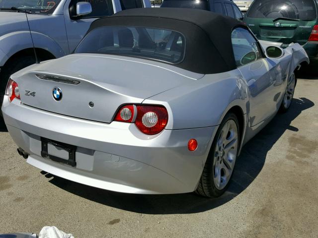 4USBT53525LT29061 - 2005 BMW Z4 3.0 SILVER photo 4