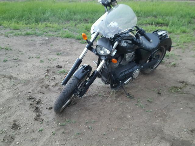 5VPGA36N7B3004775 - 2011 VICTORY MOTORCYCLES VEGAS 8-BA BLACK photo 2