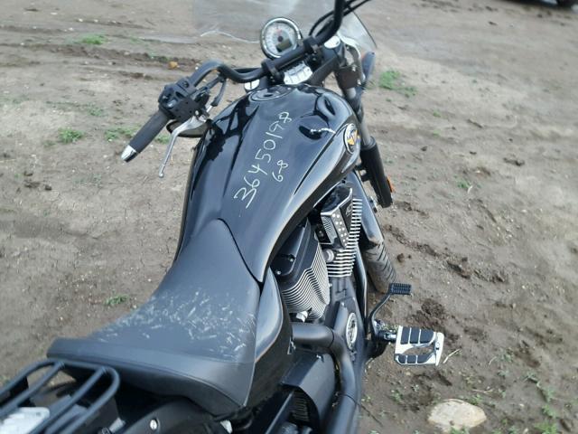 5VPGA36N7B3004775 - 2011 VICTORY MOTORCYCLES VEGAS 8-BA BLACK photo 5