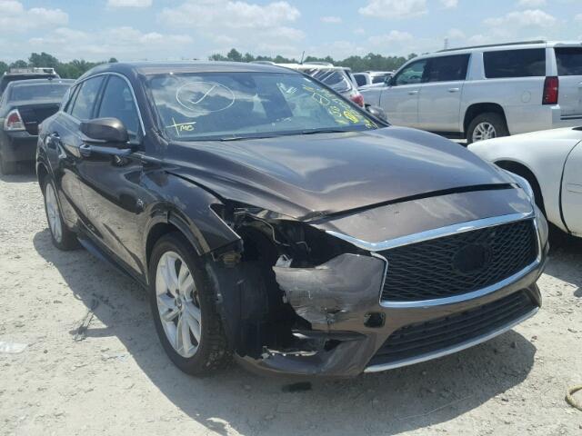 SJKCH5CP7HA018963 - 2017 INFINITI QX30 BASE BROWN photo 1