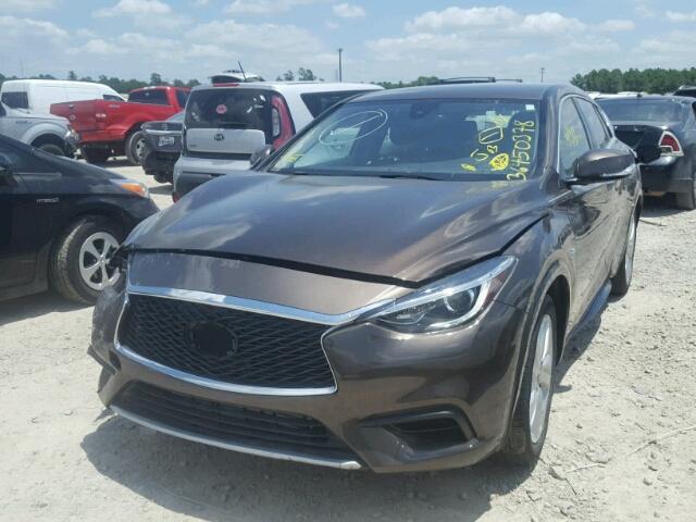 SJKCH5CP7HA018963 - 2017 INFINITI QX30 BASE BROWN photo 2
