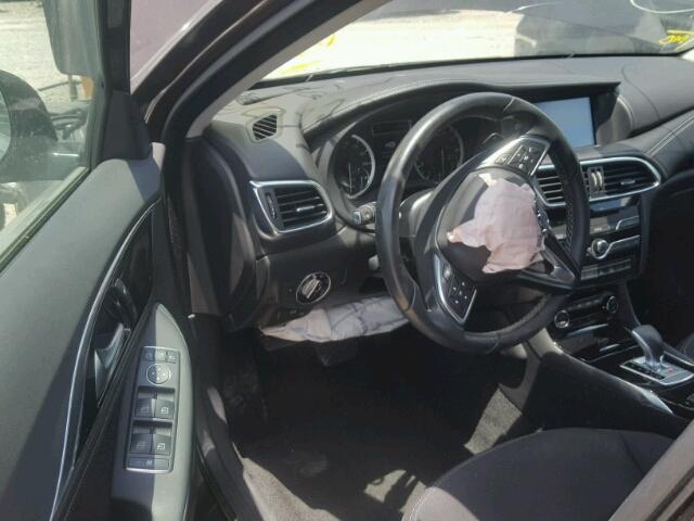 SJKCH5CP7HA018963 - 2017 INFINITI QX30 BASE BROWN photo 9