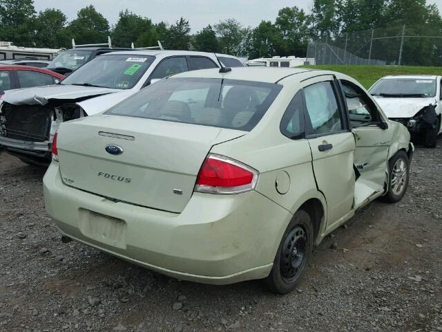 1FAHP3FNXAW103532 - 2010 FORD FOCUS SE GREEN photo 4