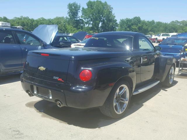 1GCES14P64B112048 - 2004 CHEVROLET SSR 黑色 照片 4