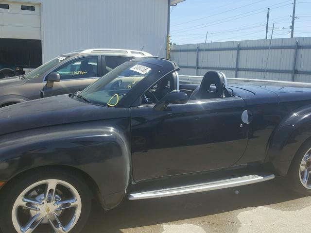 1GCES14P64B112048 - 2004 CHEVROLET SSR 黑色 照片 9