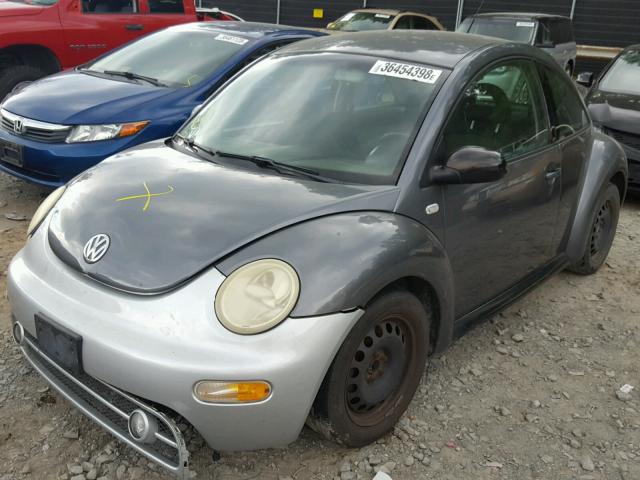 3VWCK21C62M413341 - 2002 VOLKSWAGEN NEW BEETLE ნაცრისფერი ფოტო 2