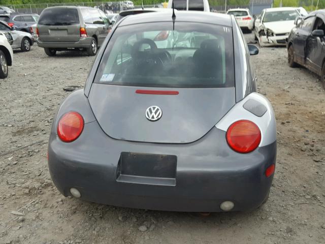 3VWCK21C62M413341 - 2002 VOLKSWAGEN NEW BEETLE ნაცრისფერი ფოტო 9