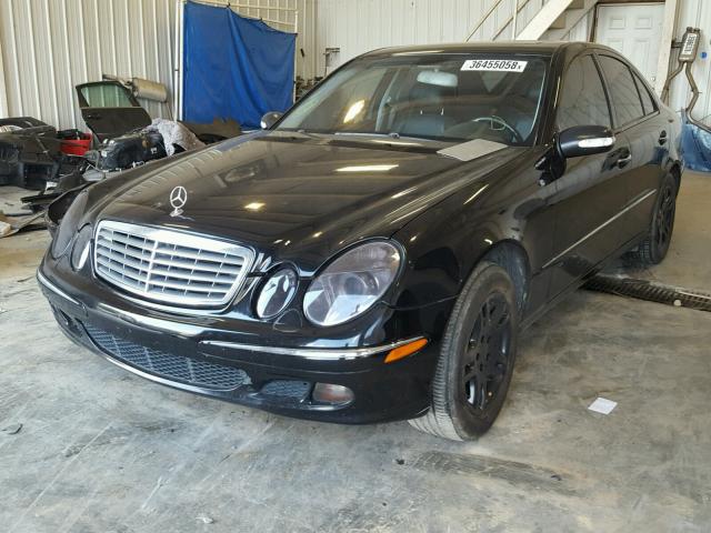 WDBUF65J83A270532 - 2003 MERCEDES-BENZ E 320 BLACK photo 2