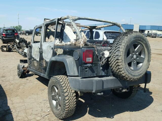 1J4HA6H10BL564680 - 2011 JEEP WRANGLER U BLACK photo 3