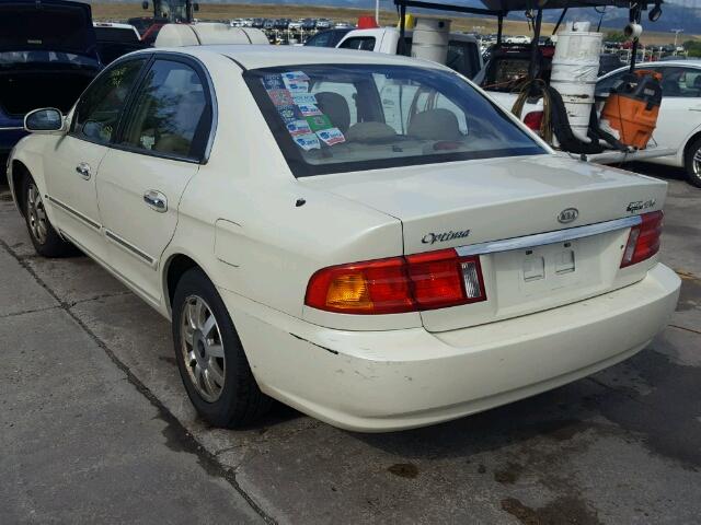 KNAGD128925163776 - 2002 KIA OPTIMA MAG CREAM photo 3