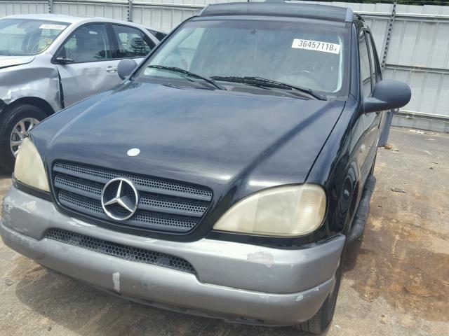 4JGAB54E0XA089179 - 1999 MERCEDES-BENZ ML 320 BLACK photo 9