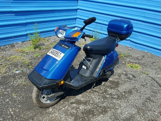 3H1HF03055D001304 - 2005 HONDA CH80 BLUE photo 2