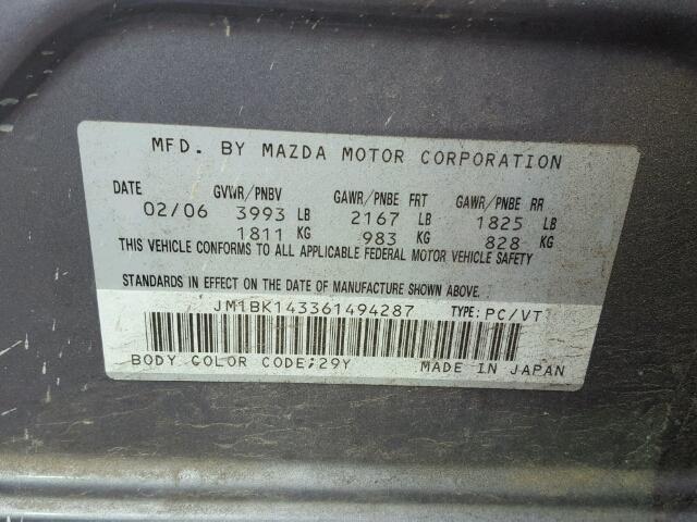 JM1BK143361494287 - 2006 MAZDA 3 HATCHBAC GRAY photo 10