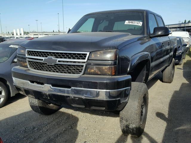 1GCHC23U16F267061 - 2006 CHEVROLET SILVERADO BLACK photo 2