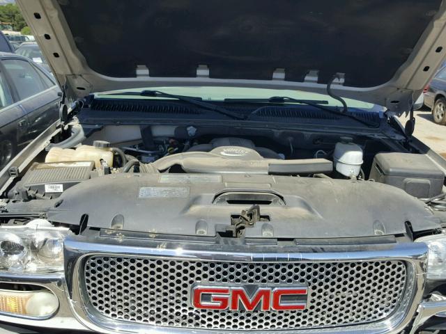 1GKEK63U94J165454 - 2004 GMC YUKON DENA GRAY photo 7