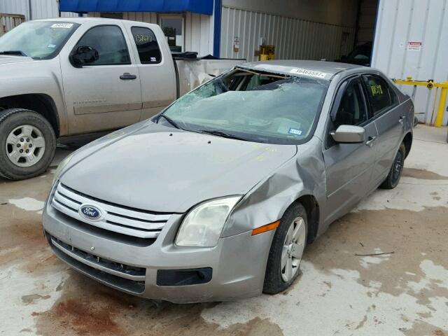 3FAHP07Z38R208863 - 2008 FORD FUSION SE GRAY photo 2