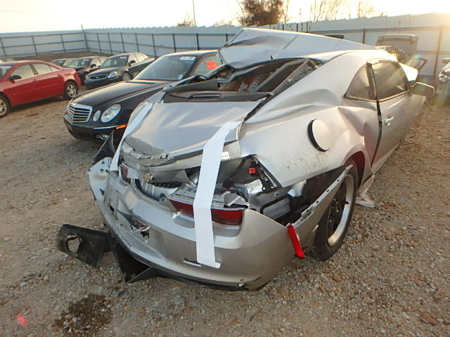 2G1FA1E39C9111598 - 2012 CHEVROLET CAMARO LS SILVER photo 4