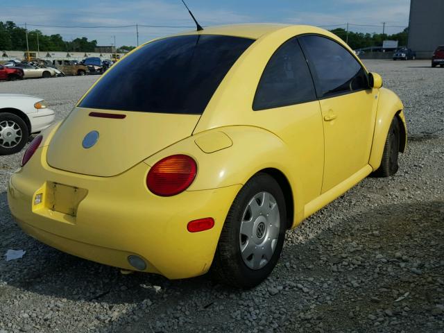 3VWBK21CX3M427384 - 2003 VOLKSWAGEN NEW BEETLE 黄色 照片 4