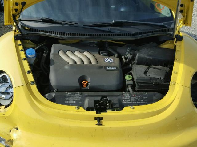 3VWBK21CX3M427384 - 2003 VOLKSWAGEN NEW BEETLE 黄色 照片 7