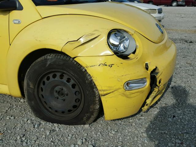 3VWBK21CX3M427384 - 2003 VOLKSWAGEN NEW BEETLE 黄色 照片 9