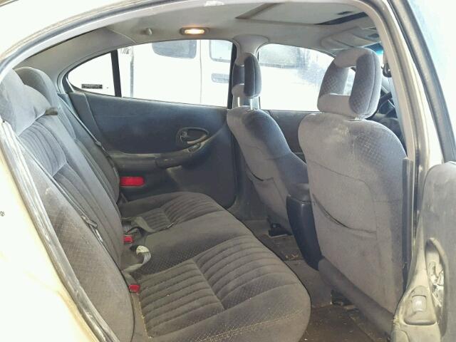 1G2WK52J71F181365 - 2001 PONTIAC GRAND PRIX WHITE photo 6