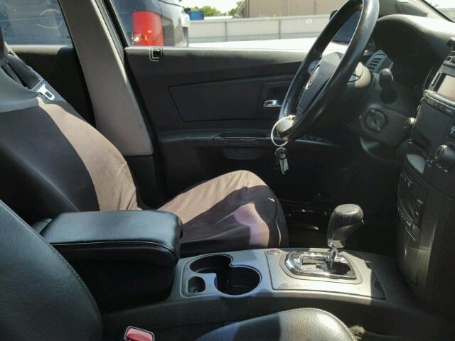 1G6DM57T360171100 - 2006 CADILLAC CTS BLACK photo 5