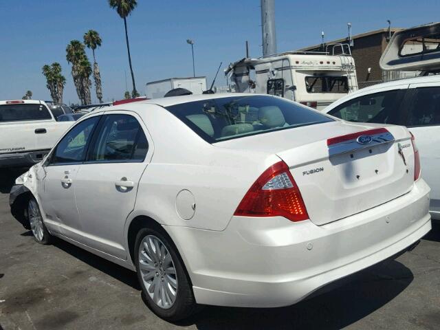 3FADP0L34BR110142 - 2011 FORD FUSION HYB WHITE photo 3