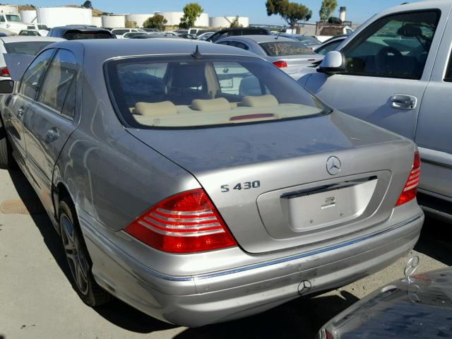 WDBNG70J56A466866 - 2006 MERCEDES-BENZ S 430 GRAY photo 3