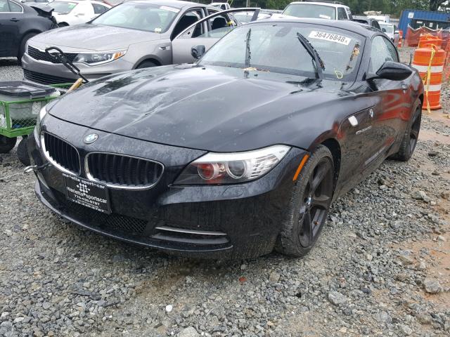 WBALM5C52BE380404 - 2011 BMW Z4 SDRIVE3 Чорний фото 2
