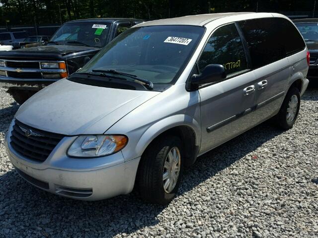 1A4GP45R46B582295 - 2006 CHRYSLER TOWN & COU SILVER photo 2