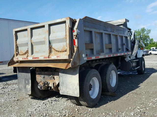 2FZHAZCV49AAE8356 - 2009 STERLING TRUCK L 9500 WHITE photo 4