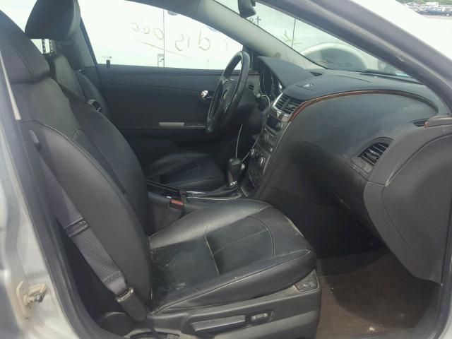 1G1ZG5E73CF371816 - 2012 CHEVROLET MALIBU LTZ 银色 照片 5