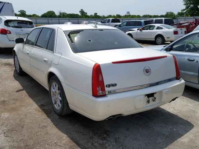 1G6KD5EY7AU127821 - 2010 CADILLAC DTS LUXURY WHITE photo 3