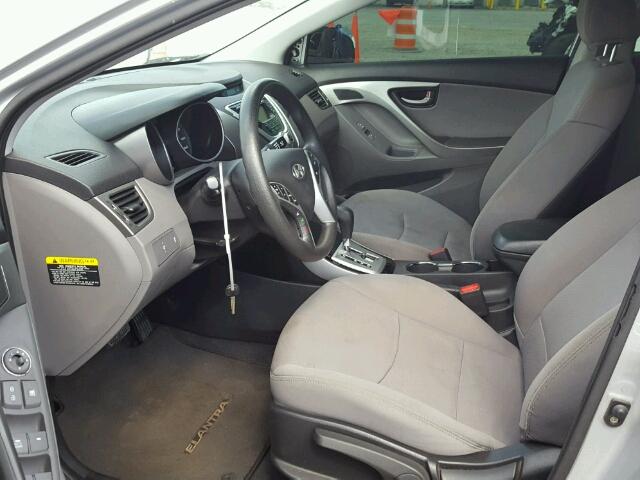 KMHDH4AE5BU147661 - 2011 HYUNDAI ELANTRA GL SILVER photo 9