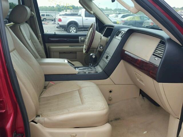 5LMFU28595LJ20713 - 2005 LINCOLN NAVIGATOR RED photo 5