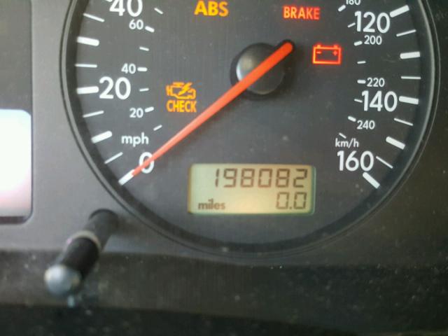 WVWBH63B81P012200 - 2001 VOLKSWAGEN PASSAT GLX 银色 照片 8