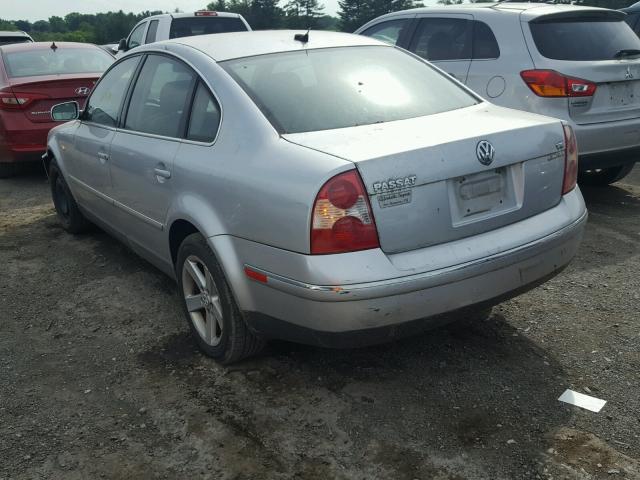 WVWTH63B34P140756 - 2004 VOLKSWAGEN PASSAT GLX 银色 照片 3