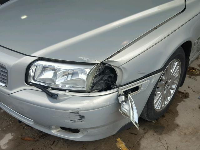 YV1TS92D141341199 - 2004 VOLVO S80 SILVER photo 9