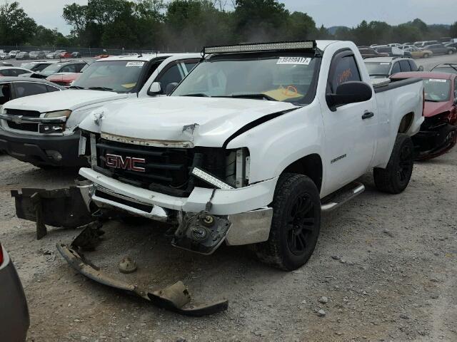 1GTN1TE07BZ377128 - 2011 GMC SIERRA C15 WHITE photo 2