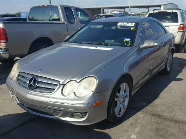 WDBTJ56J36F175628 - 2006 MERCEDES-BENZ CLK 350 SILVER photo 2