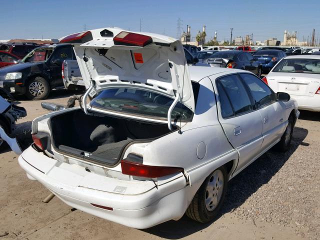 1G4NJ52M6WC410336 - 1998 BUICK SKYLARK CU WHITE photo 4