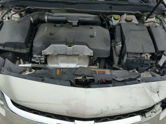 1G11B5SL1FF129365 - 2015 CHEVROLET MALIBU LS 金色 照片 7