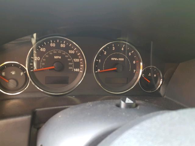 1J8HG48K56C273222 - 2006 JEEP COMMANDER BLACK photo 8