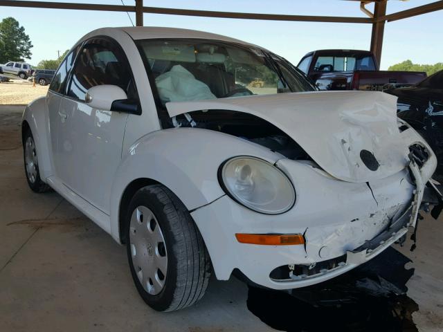 3VWPW3AG4AM015428 - 2010 VOLKSWAGEN NEW BEETLE 白色 照片 1